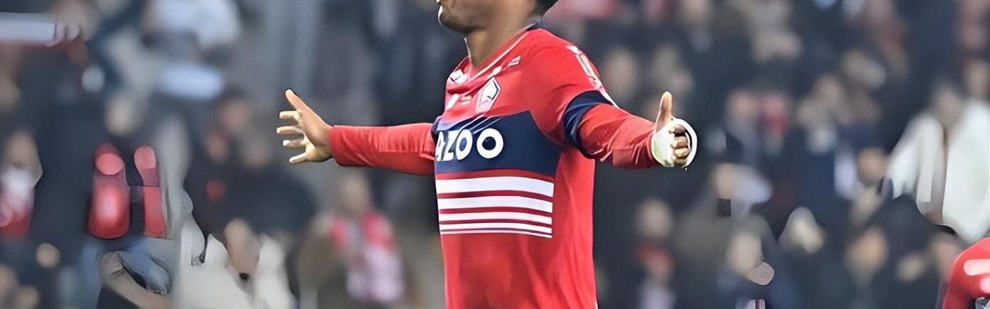 星空体育链接-刘若钒或成上港前腰位置新黑马，本赛季将挑大梁，顶替梅伦多上位